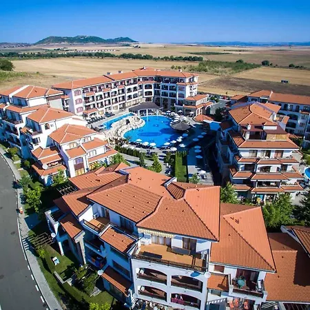 Apartment Enchanting 2 Bed Villa At The Vineyards Spa Resort