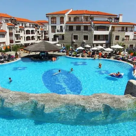 Apartment Enchanting 2 Bed Villa At The Vineyards Spa Resort *